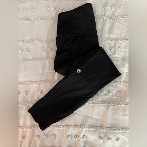 Size 4. Fast and Free full length leggings. Worn only twice. No pilling.